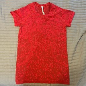 Lululemon swiftly tech shirt